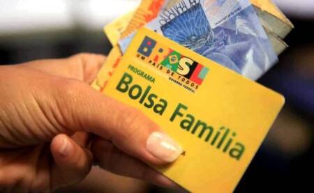 Beneficiários do Bolsa Família já podem verificar o calendário de junho para garantir o recebimento dentro do prazo