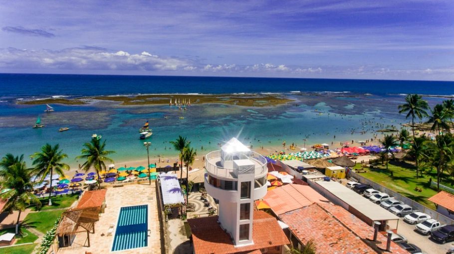 Farol oferece uma vista de 360º de Porto de Galinhas