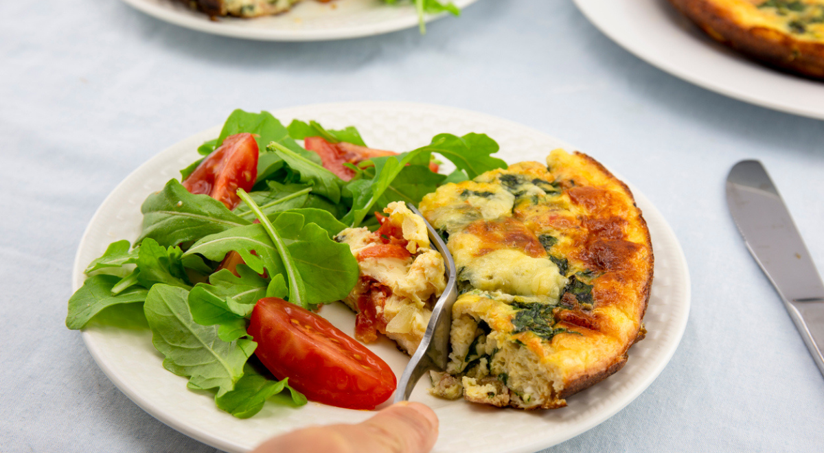 Passo a passo para preparar omelete de forno