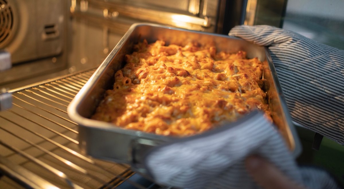 Aprenda a fazer um macarrão de preguiçoso que não precisa de panela