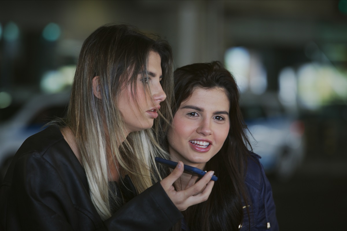 Gêmeas trans brasileiras estrelam série da HBO e Discovery+ sobre  redesignação sexual