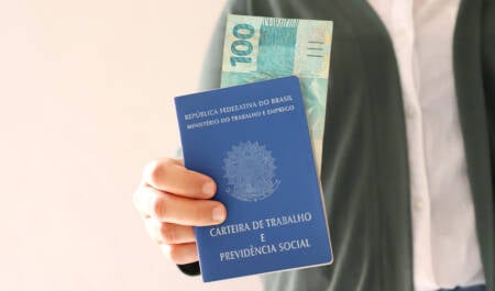 O 6º lote do PIS 2025 será pago em julho, seguindo a ordem de nascimento. Já receberam os nascidos de janeiro a agosto