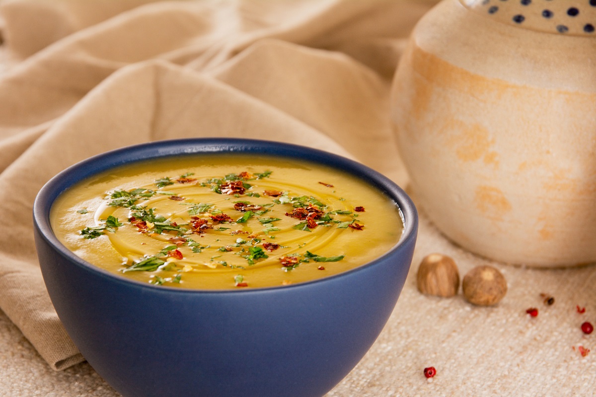 Experimente esta sopa de mandioca cremosa super deliciosa