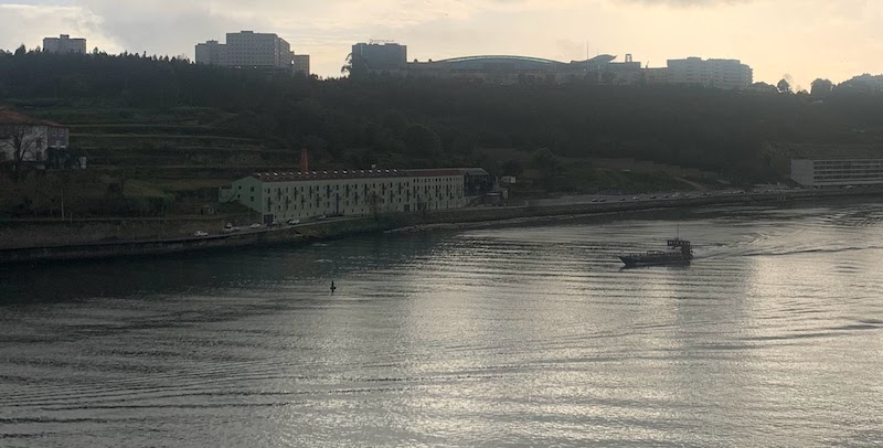 Os barco rabelo hoje em dia exercem a função turística pelo rio Douro