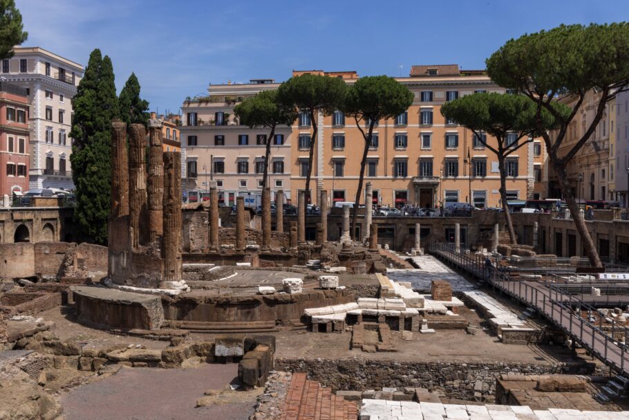 A área arqueológica do Largo Argentina, em Roma, que foi reaberta ao público