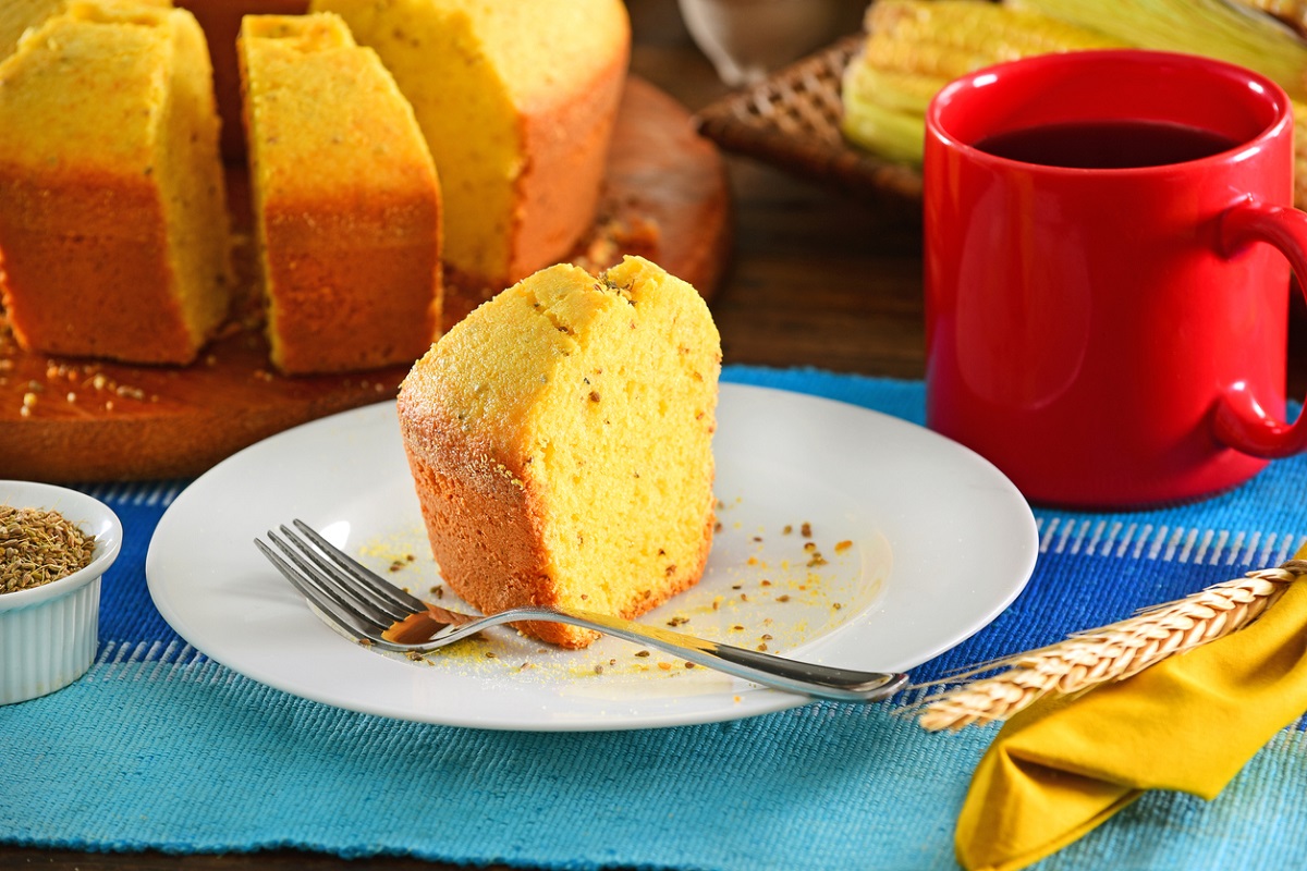 Essa receita de bolo de leite é incrível para o café da manhã