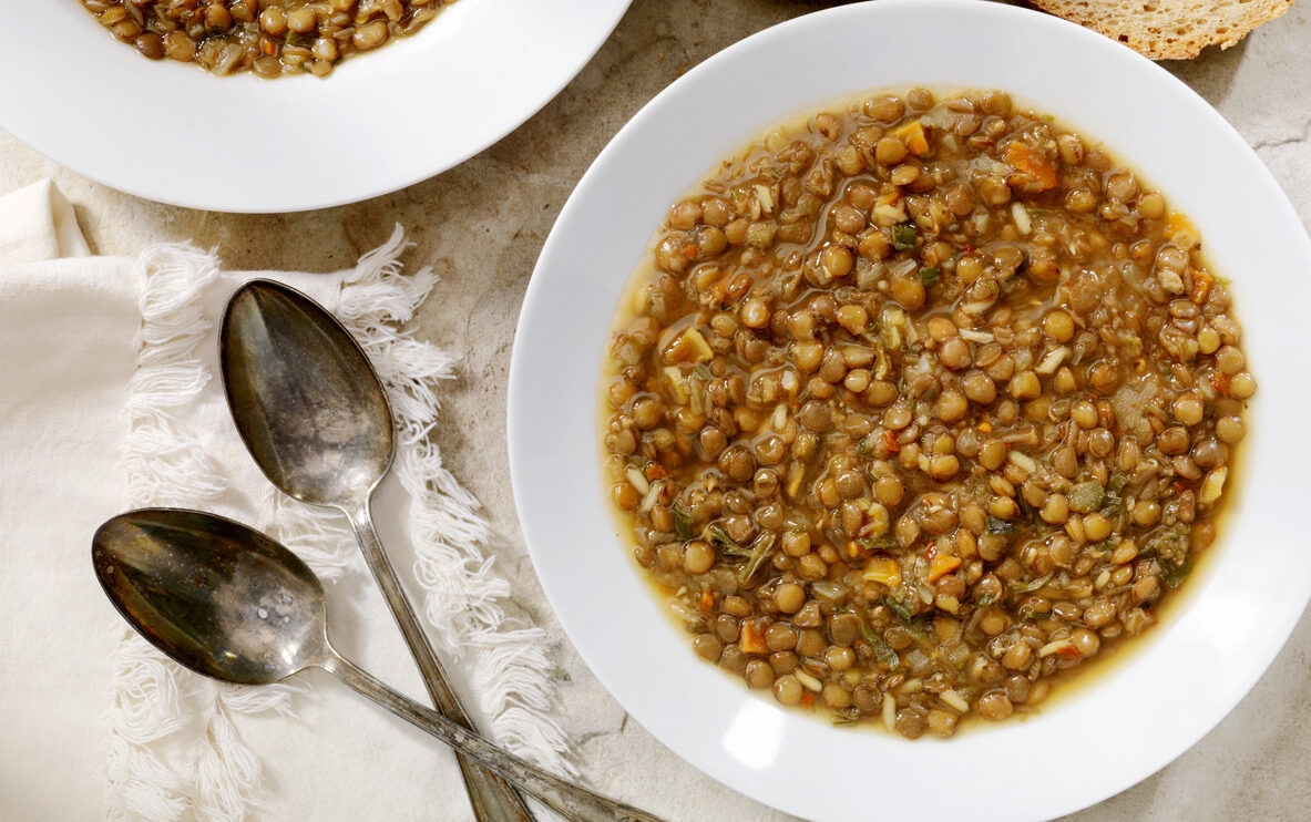 Sopa de lentilha e outros pratos saudáveis