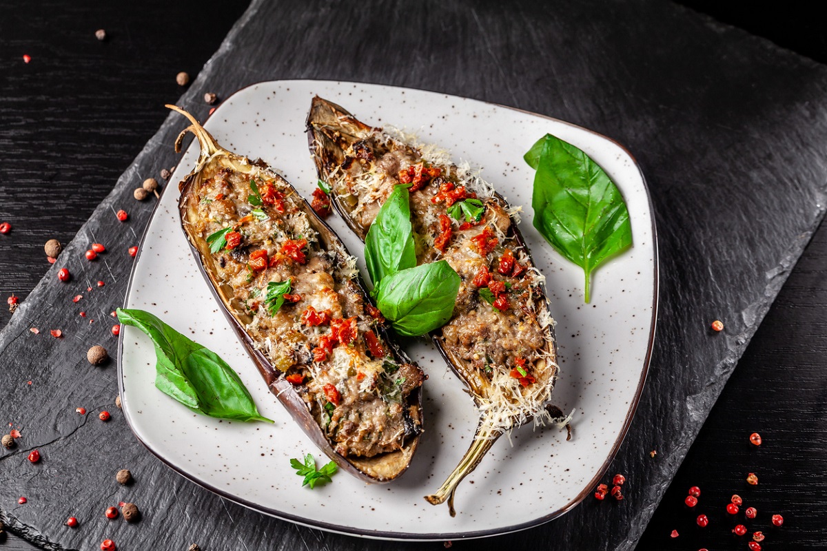 O segredo para preparar a melhor berinjela recheada com sardinha
