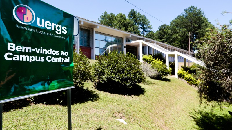 UERGS oferece 60 vagas em dois cursos gratuitos de especialização