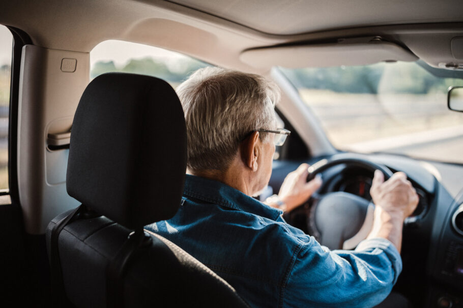 Sinal menos conhecido de Alzheimer pode incomodar ao volante