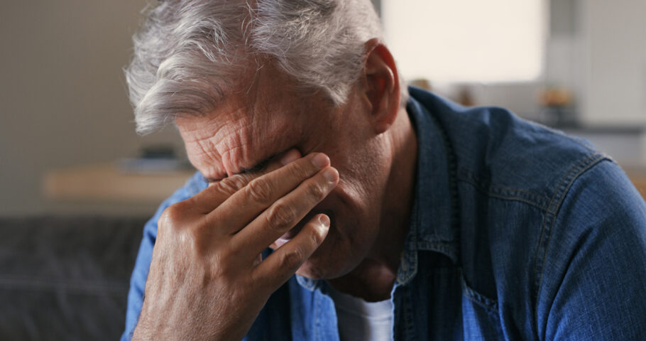 Assim como as mulheres, os homens também sofrem com a baixa hormonal na chamada ‘menopausa masculina’