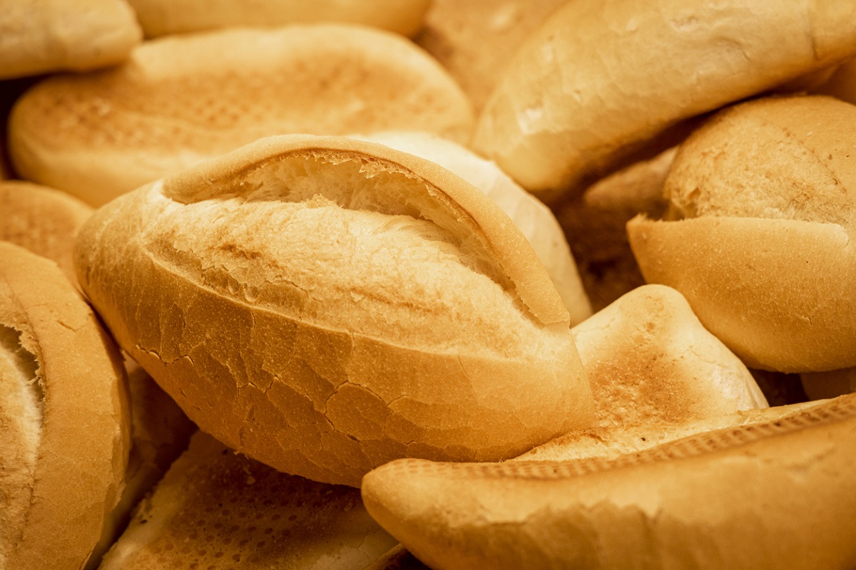 Receita fácil de pão francês: tenha pães fresquinhos todos os dias