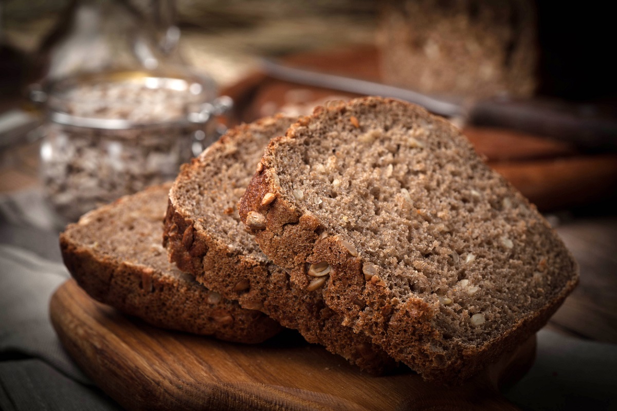 Faça um delicioso pão integral caseiro para o café da manhã