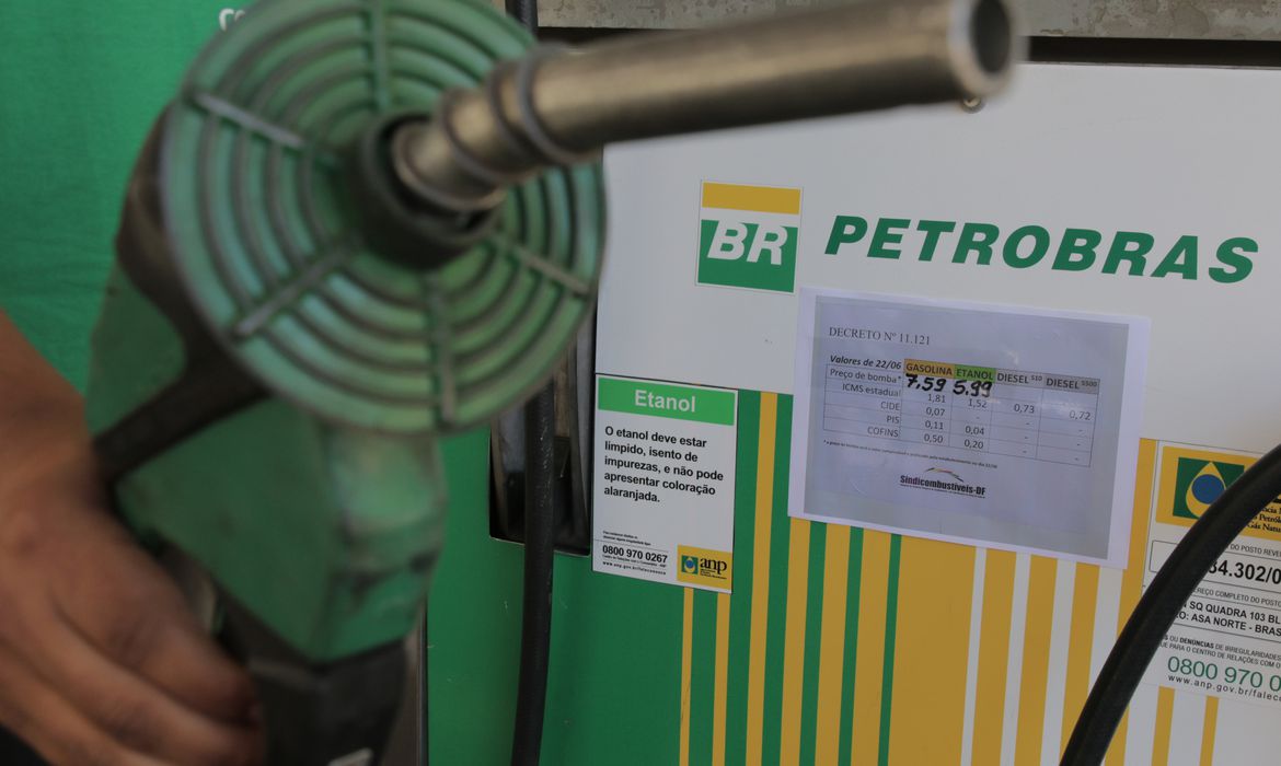 Petrobrás diminuí preço da gasolina; Veja se você será contemplado