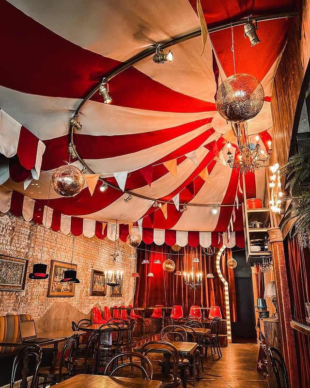 The Circus Bar e Kitchen garante diversão para todas as idades
