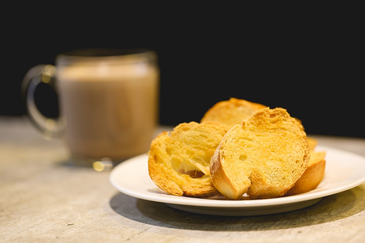 Transforme seu café da manhã com uma torrada de leite incrível