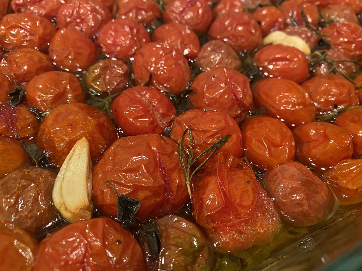 Aprenda a fazer um confit de tomate e cebola irresistível!