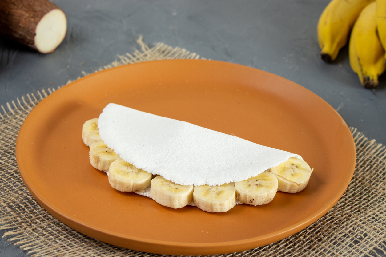 Tapioca de banana com canela