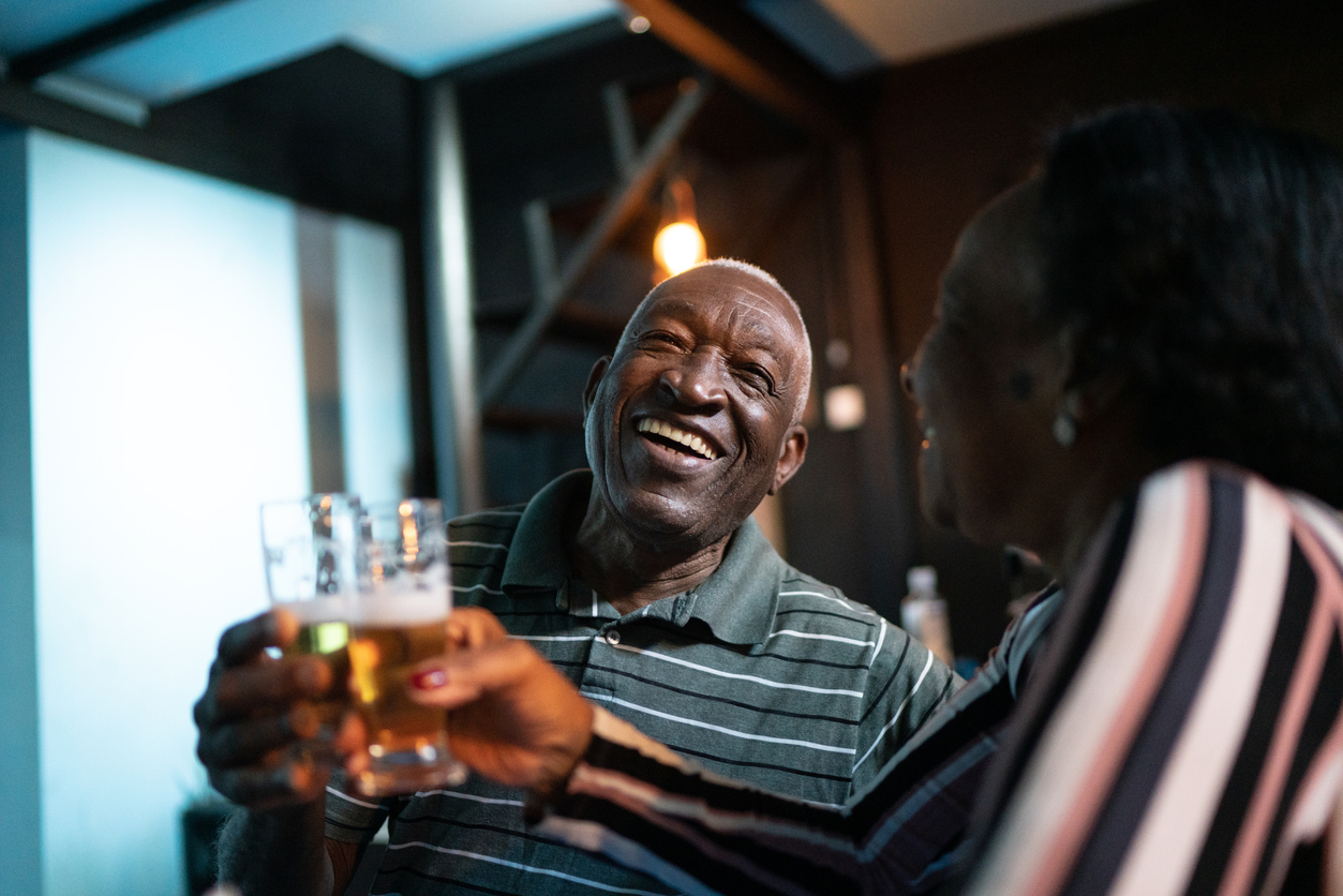 Agente estabilizador em todas as cervejas, o lúpulo pode ajudar a retardar o surgimento do Alzheimer – iStock/Getty Images