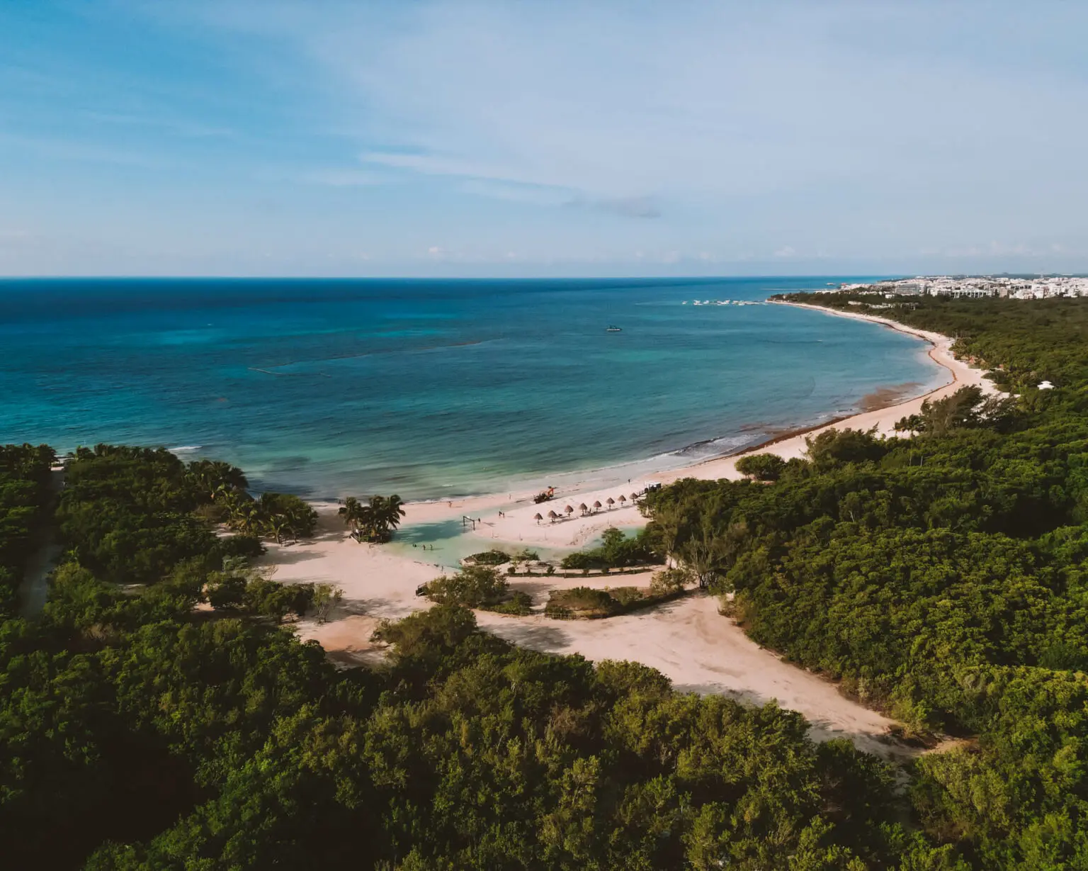 Você vai encontrar praias incríveis em Playa Del Carmen!