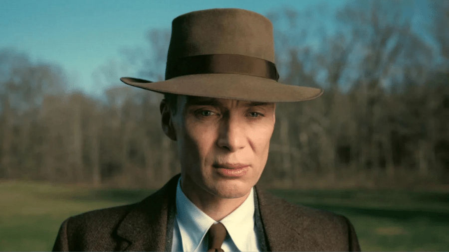 Oppenheimer tem direção de Christopher Nolan e está nos cinemas brasileiros