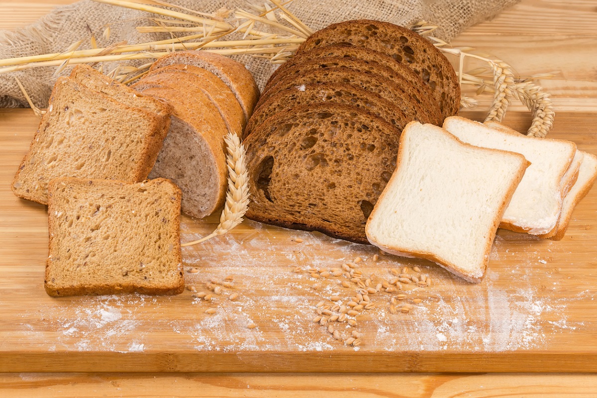 Receita simples de pão integral para o seu café da manhã