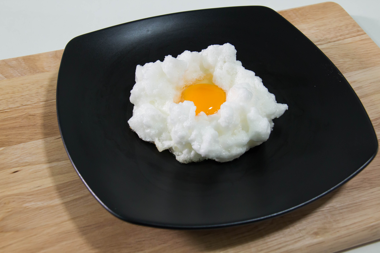 Ovos nevados: a magia no café da manhã que você precisa conhecer