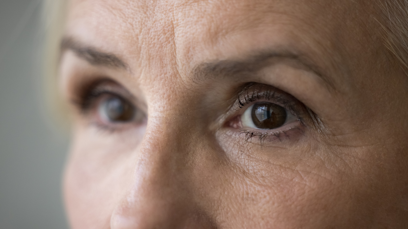 Cientistas relacionam característica nos olhos com perda auditiva no futuro