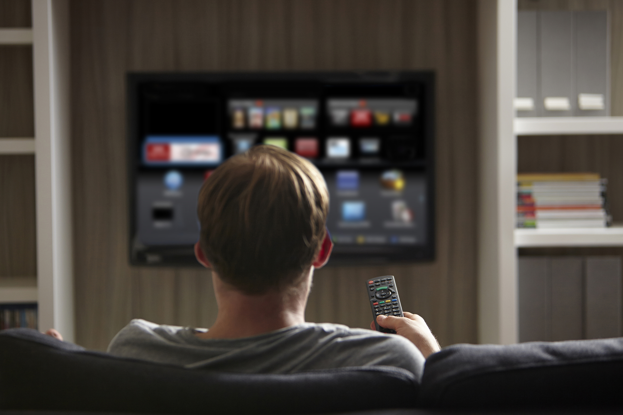 Você sabia que 97% dos lares na América Latina possuem ao menos uma smart TV, sendo este o dispositivo mais escolhido para o acesso a conteúdos?