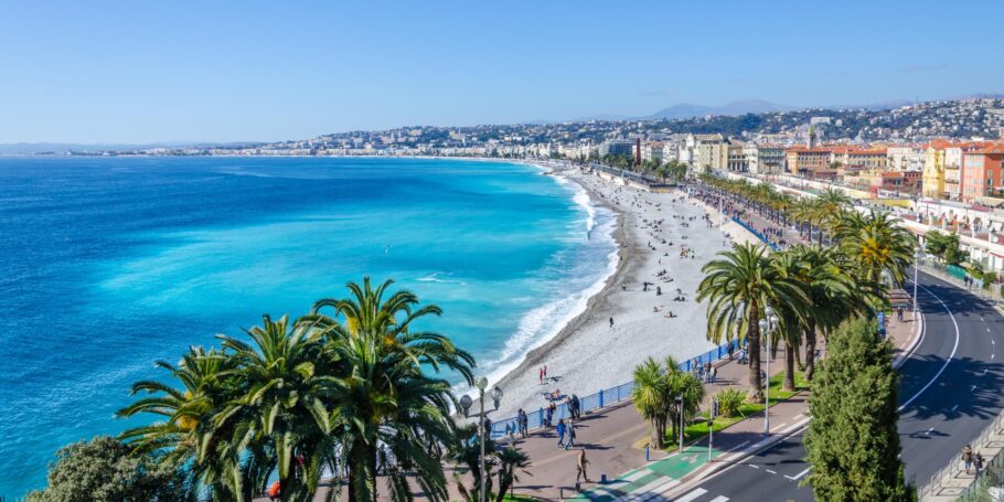 Vista de Nice, uma das cidades que compõem a Riviera Francesa