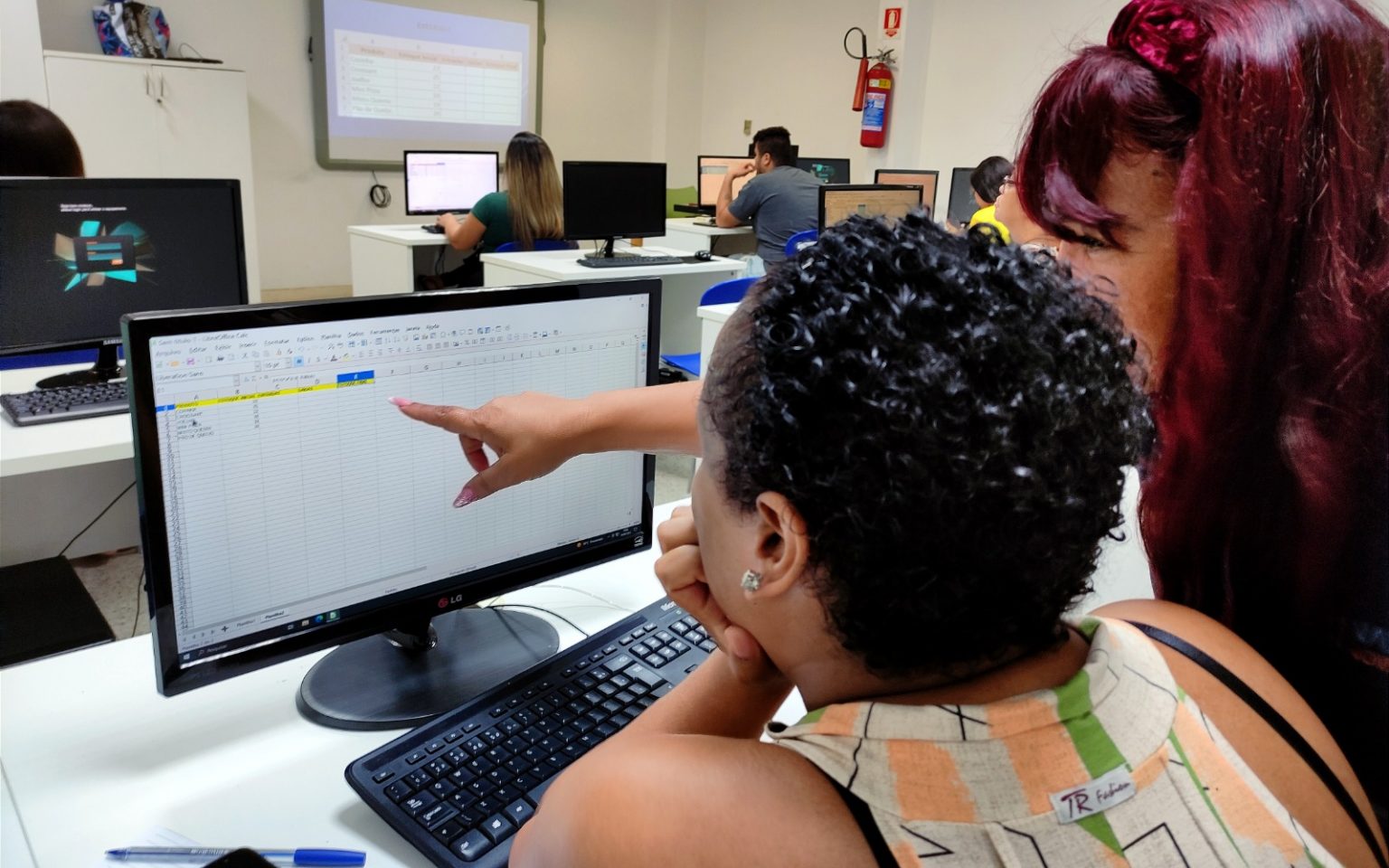 Naves do Conhecimento oferecem cursos gratuitos na área de