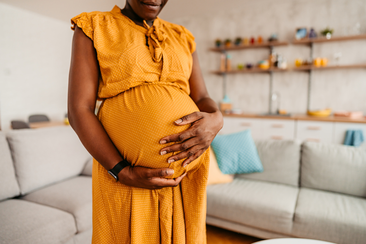 Chás não-herbais são contraindicados na gravidez, dado o excesso de cafeína presente nas bebidas – iStock/Getty Images