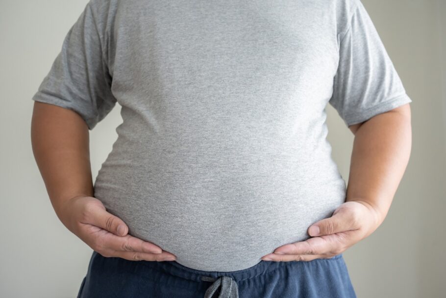 A obesidade é frequentemente associada à síndrome metabólica