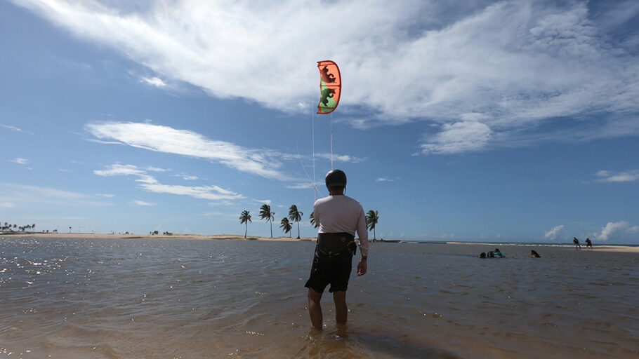 kitesurfe virou febre, principalmente na costa do Ceará