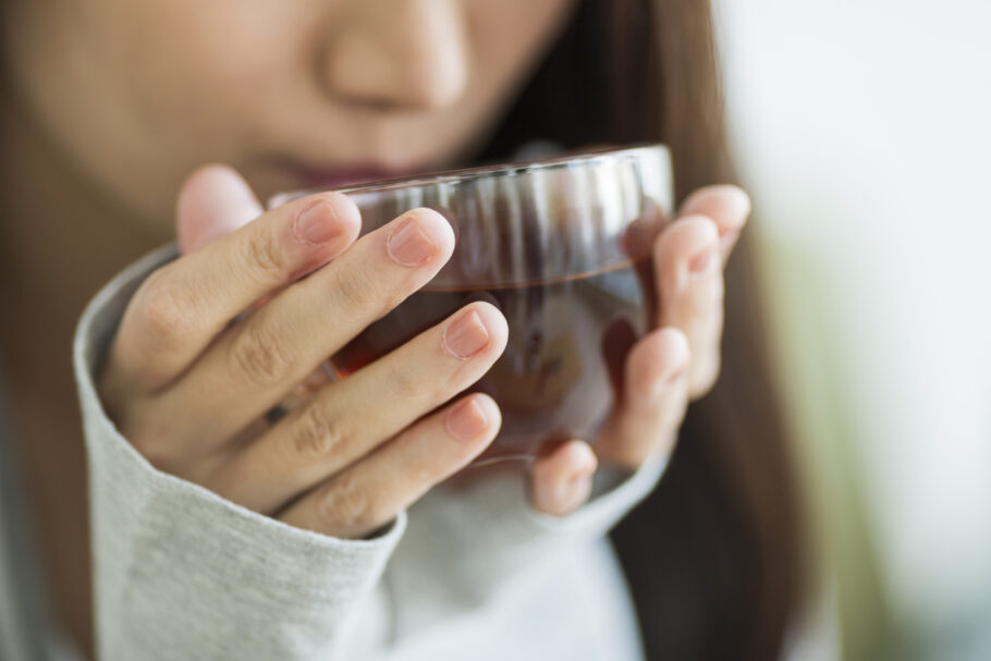 Beber chá preto todos os dias ajuda a reduzir risco de diabetes