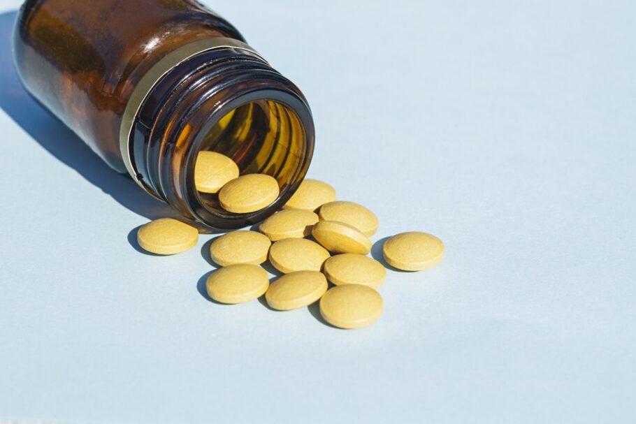 Vitamina B9 pode reduzir em 7% o risco de câncer de intestino, segundo estudo
