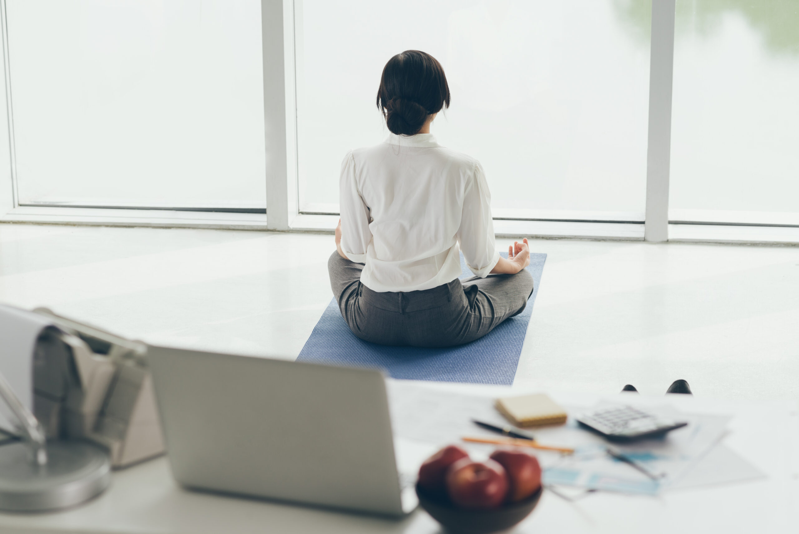 Meditar pode ajudar a reduzir pressão alta
