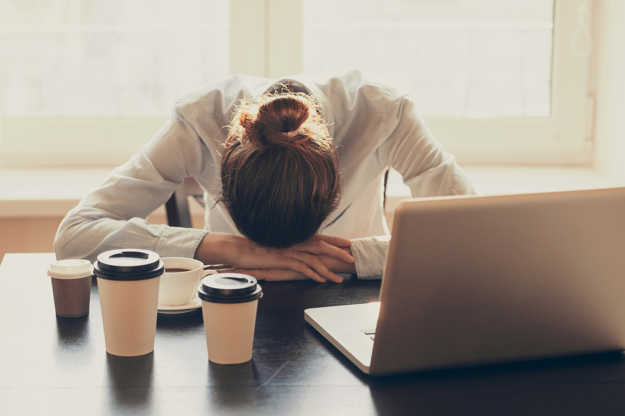 Burnout, covid-19 e mais 163 condições entram na lista de doenças do trabalho