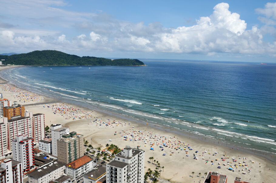 Praia Grande tem praias impróprias para banho, segundo a Cetesb