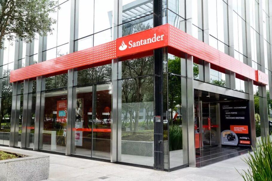 Santander Universidades abre seleção para mil bolsas de estudo de R$ 5 mil
