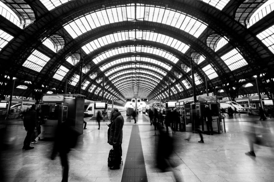 Milano Centrale, o ponto de partida para viagem noturna de trem até Palermo