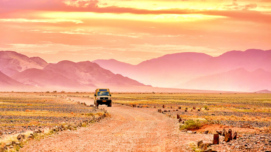 Namíbia, no sudoeste da África, possui paisagens surpreendentes