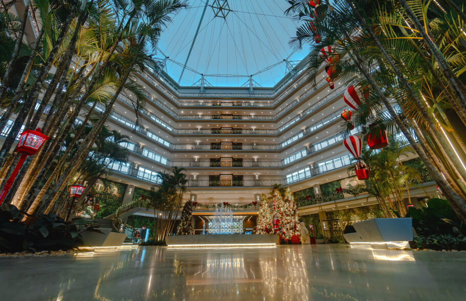 O novo lobby do Fazzenda Park Resort, em Gaspar (SC)