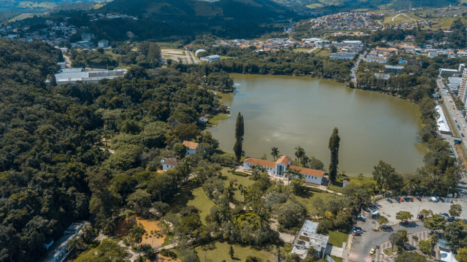 Vista do Parque das Águas, uma das atrações de São Lourenço, no sul de Minas