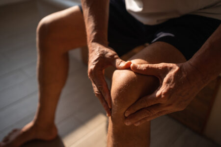 A perda de massa muscular, chamada de sarcopenia, é associada à idade