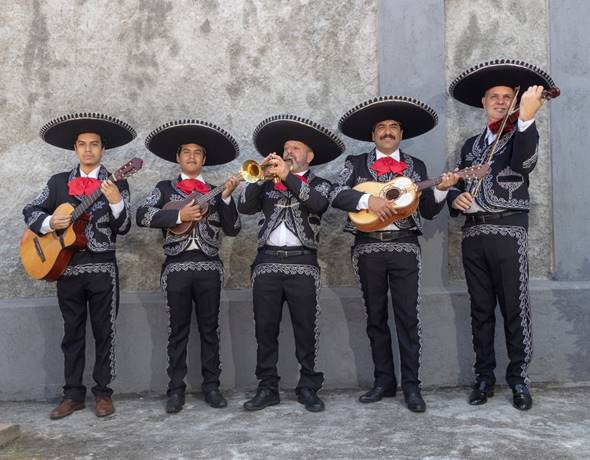 O feriado no MIS Experience vai ser recheado de cultura mexicana com a “Chaves: Experience” e a “Festa Mexicana”!