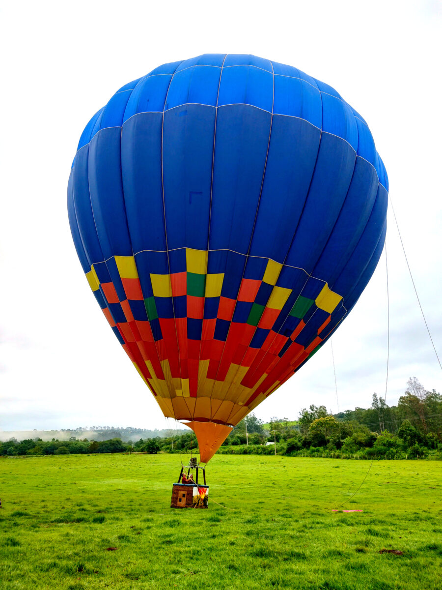Passeio de balão é uma das atrações imperdíveis para fazer em São Pedro (SP)