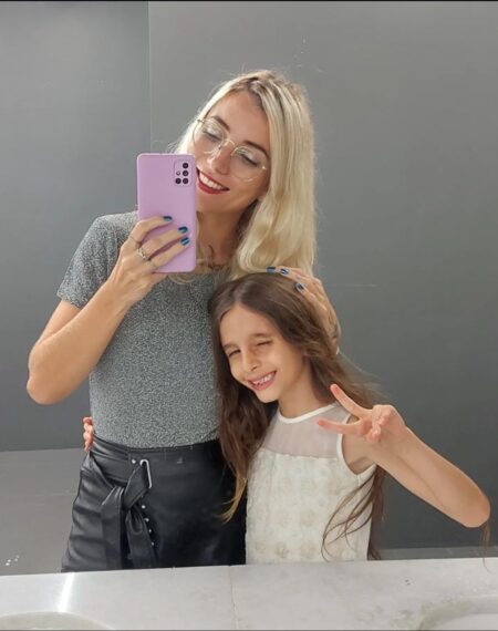 Andressa Eberhardt e a filha Luna