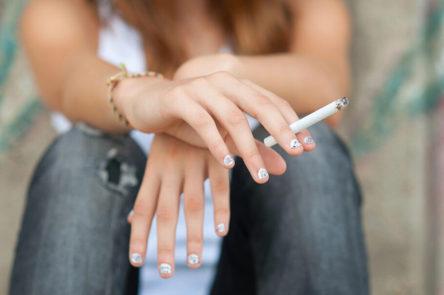 Cigarro pode duplicar o risco de uma pessoa ter AVC