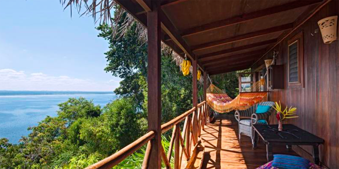 O hotel La Lancha tem uma vista inesquecível para o Lago Petén Itzá, na Guatemala